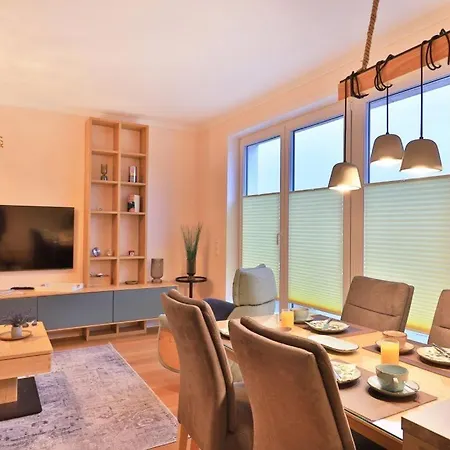 Weiße Whg 30 Penthouse Apartment *