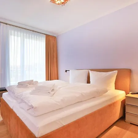 Weiße Whg 30 Penthouse Apartment
